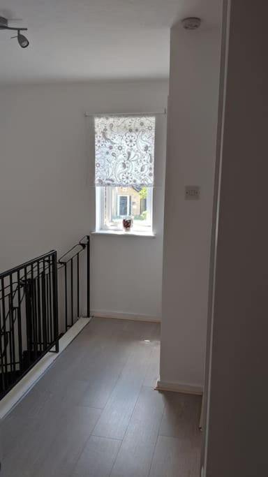 Private 2 Bed Flat Close To Excel & City Airport Londres Extérieur photo